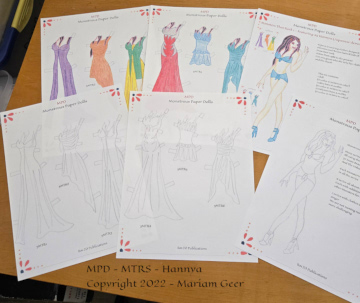 Hannya paper dolls and clothes